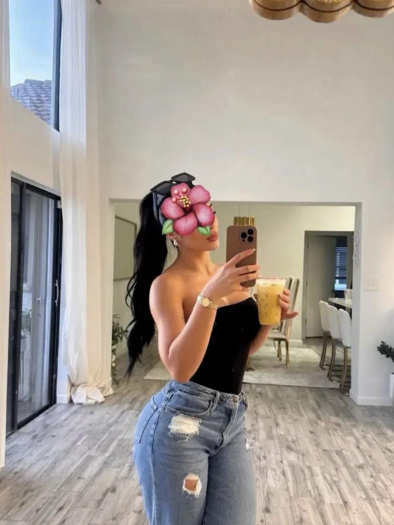 Chica busca chico en Cádiz: 