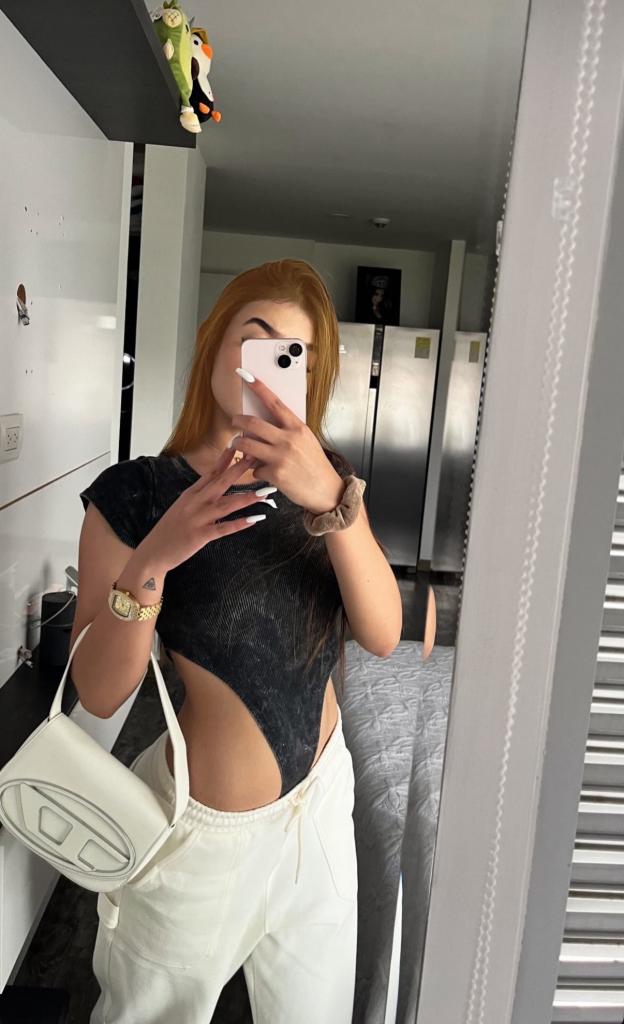 612242379: Chica busca chico en Cádiz