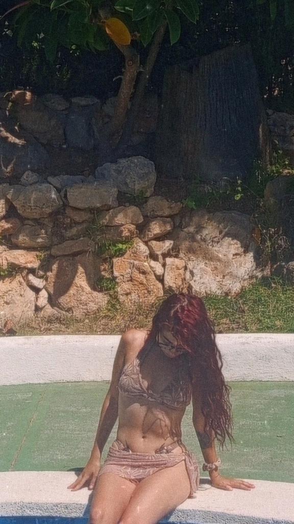 633619632: Chica busca chico en Barcelona