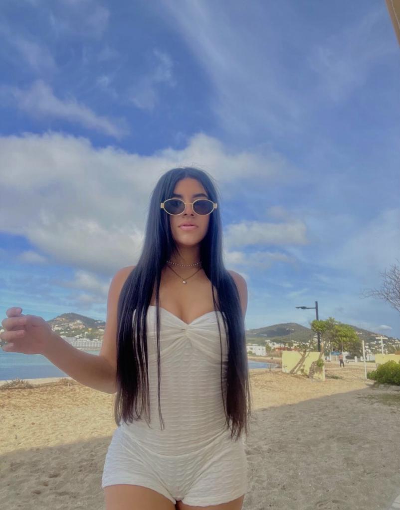 654398466: Chica busca chico en Madrid