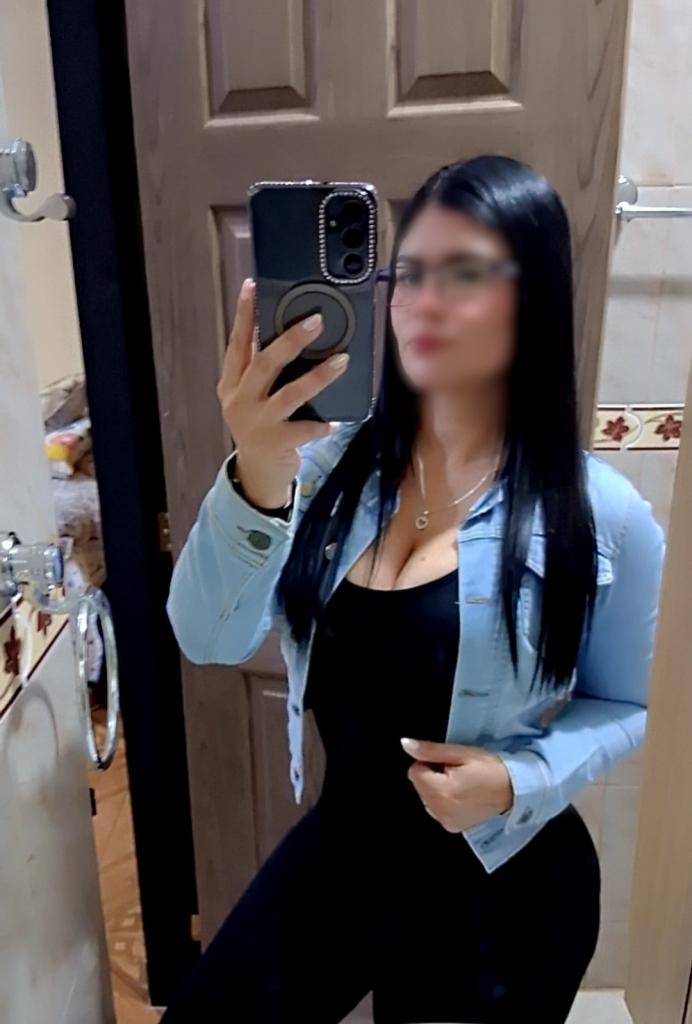 659885943: Chica busca chico en Las Palmas