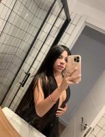 654398466: Chica busca chico en Madrid