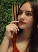 602113170: Chica busca chico en Barcelona