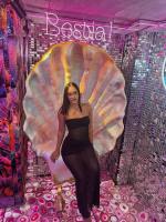 604169454: Chica busca chico en Madrid