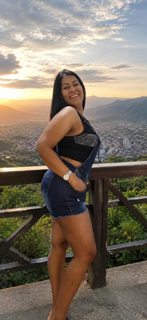 624326895: Chica busca chico en León
