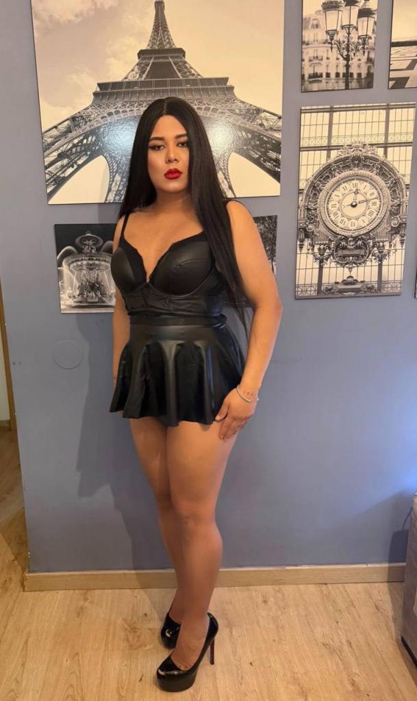 631634705: Transexual en Sevilla