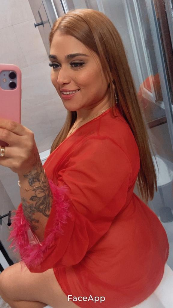 Chica busca chico en Zaragoza: Chica busca chico