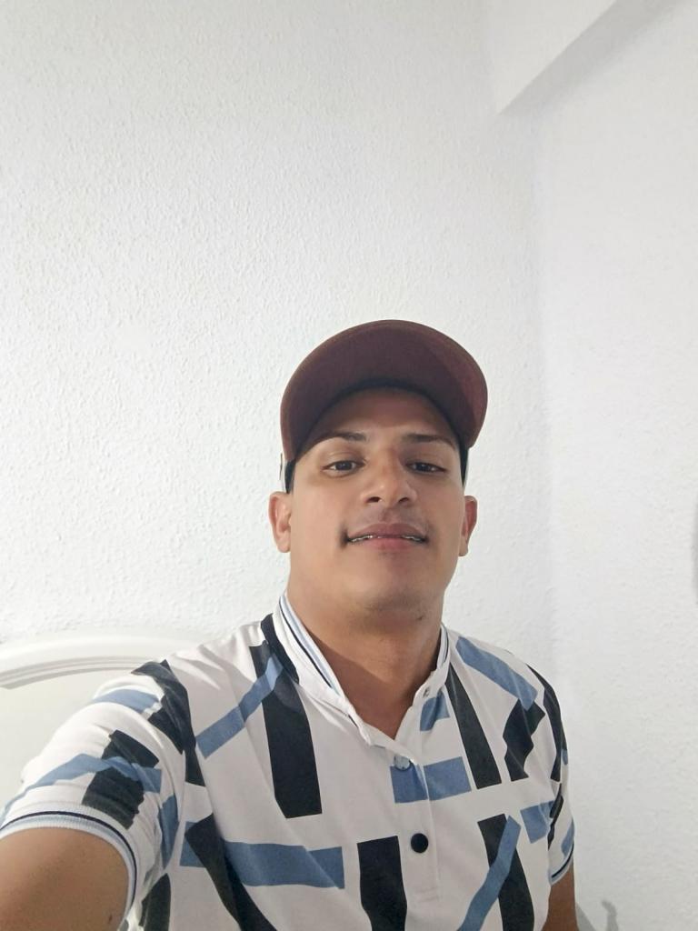 642432590: Chico busca chica en Alicante