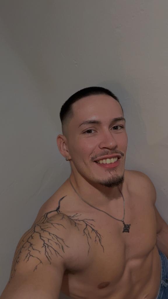 Chico busca chica en Málaga: 