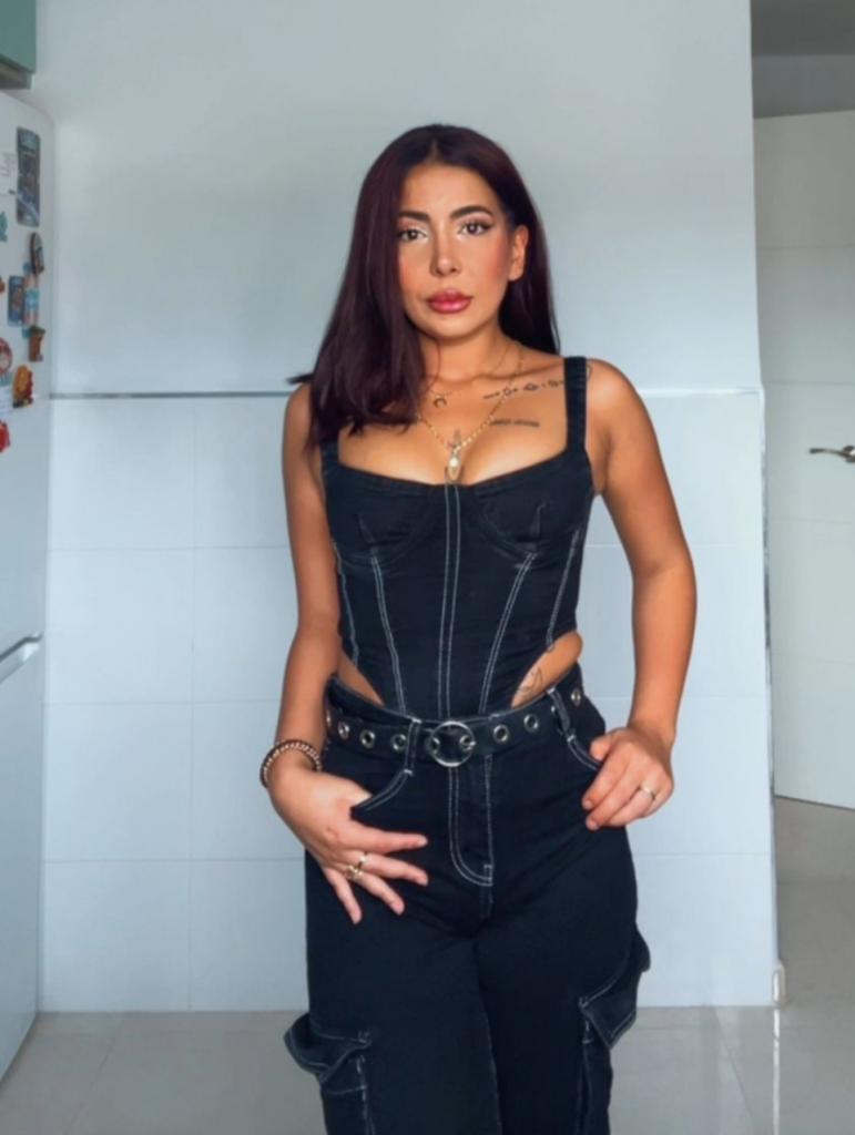 Chica busca chico en Pontevedra: 