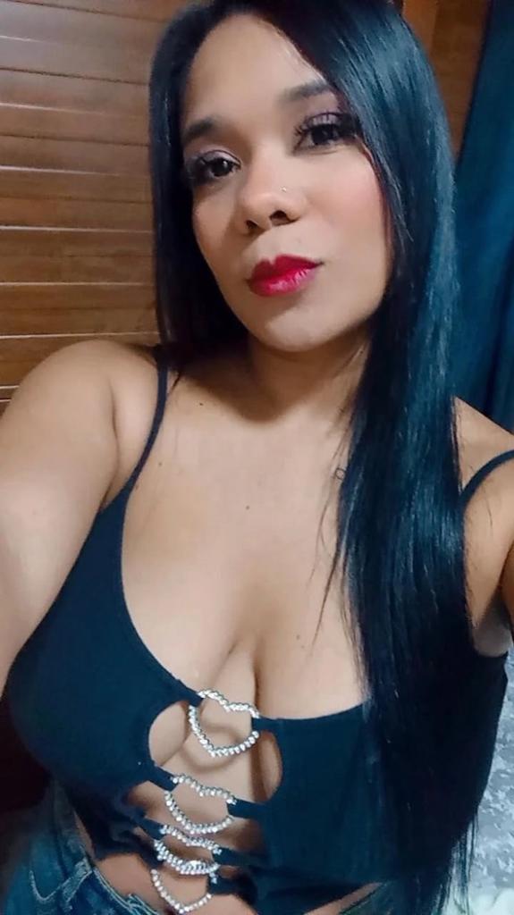 617266980: Chica busca chico en Granada