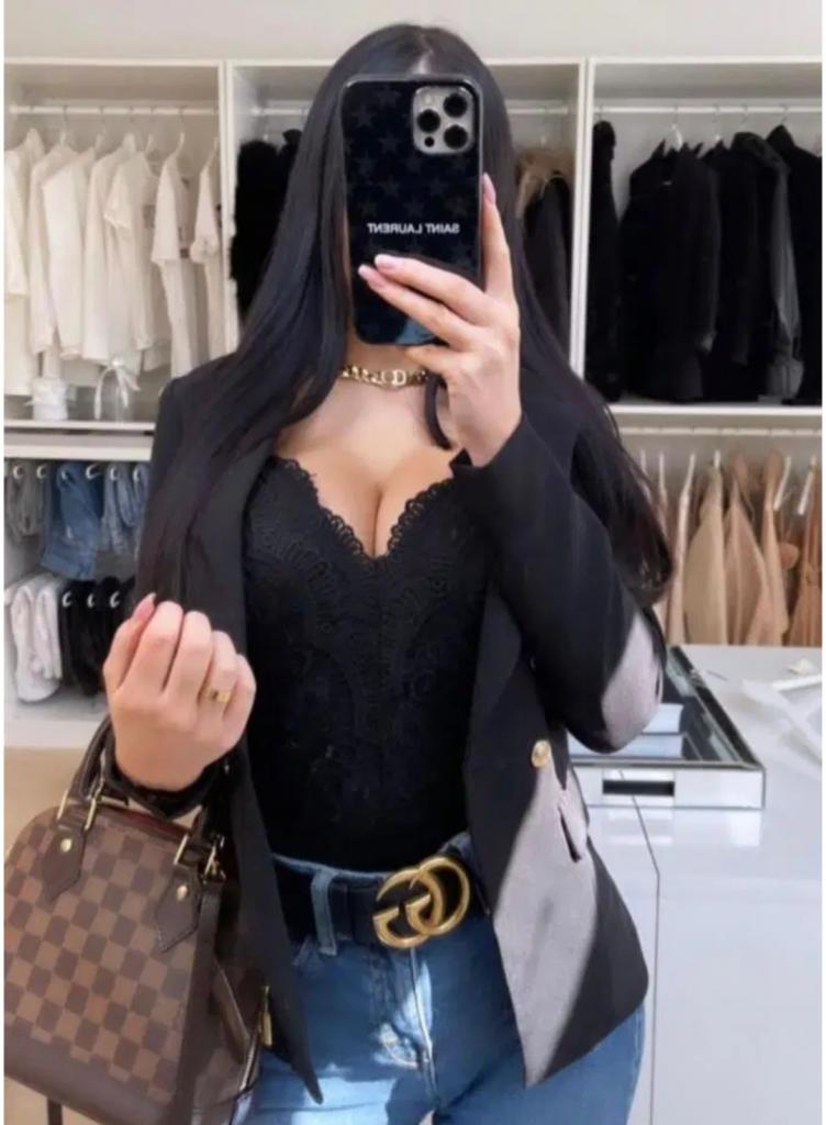 632541809: Chica busca chico en Murcia