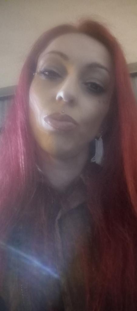 Chica busca chico en Asturias: 