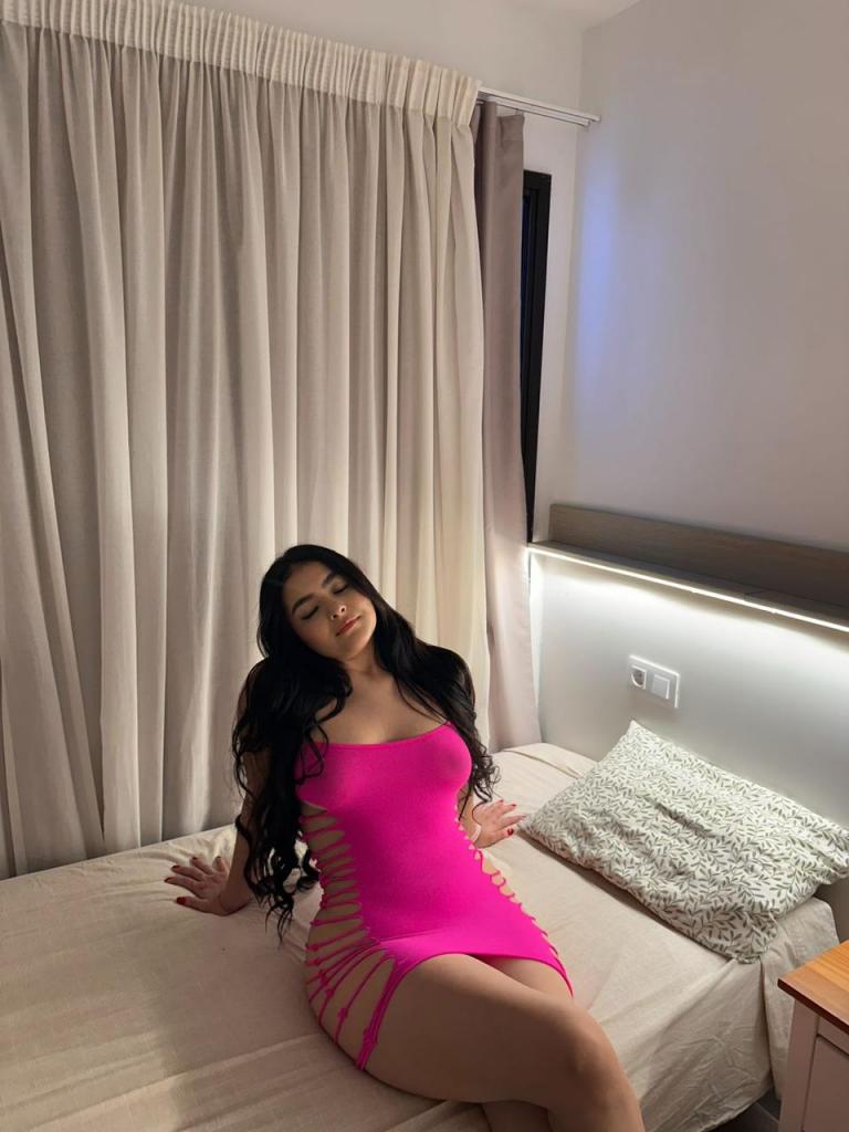 Chica busca chico en Tenerife: 