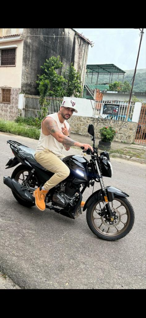 645508525: Chico busca chica en Málaga