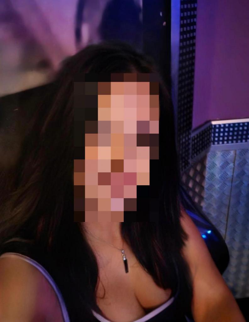 742034228: Chica busca chico en Lérida