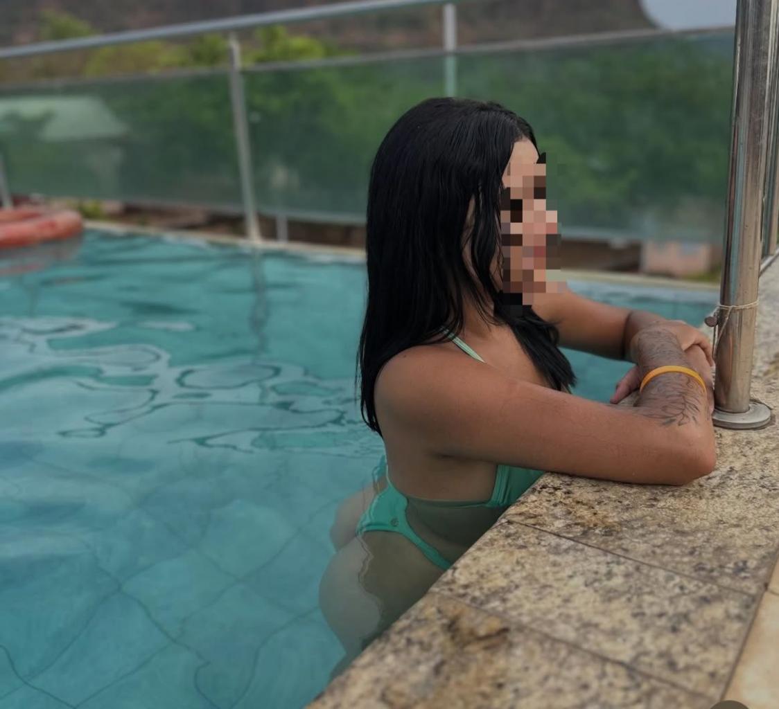 Chica busca chico en Granada: 
