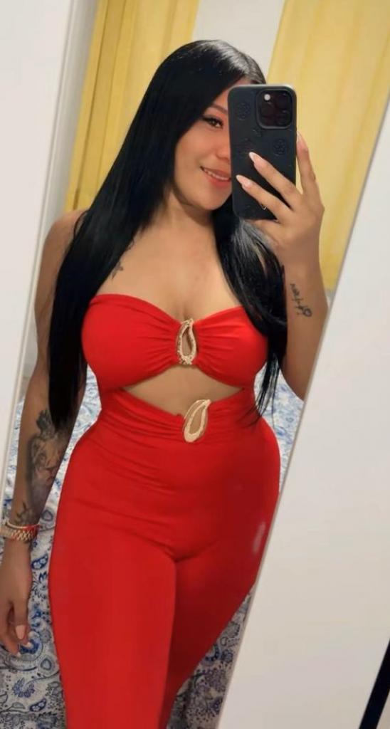 Chica busca chico en Tenerife: 