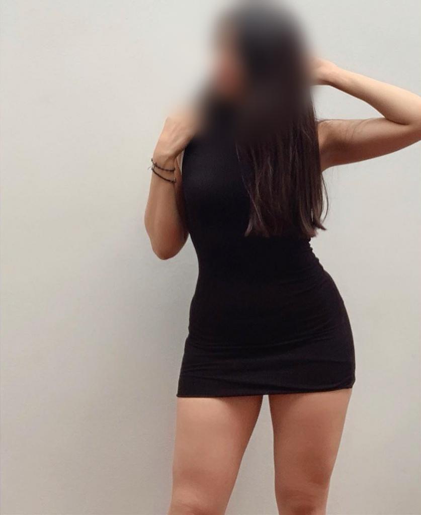 622540318: Chica busca chico en Ibiza