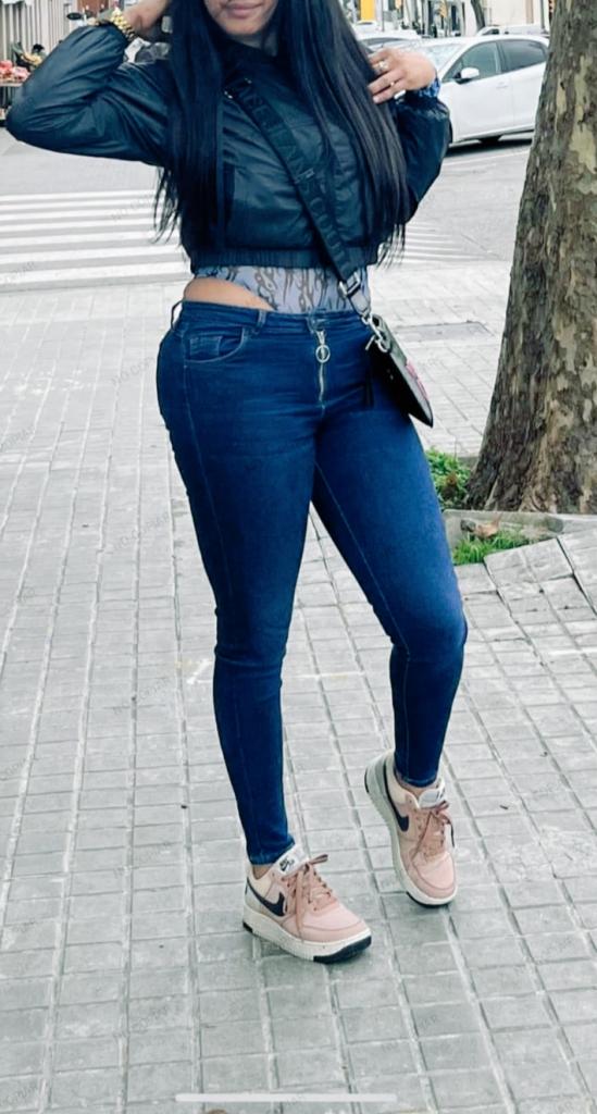 Chica busca chico en Barcelona: 