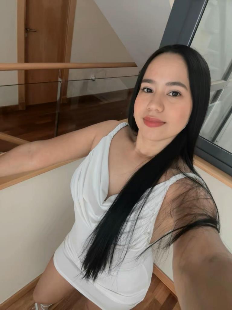Chica busca chico en Almería: 