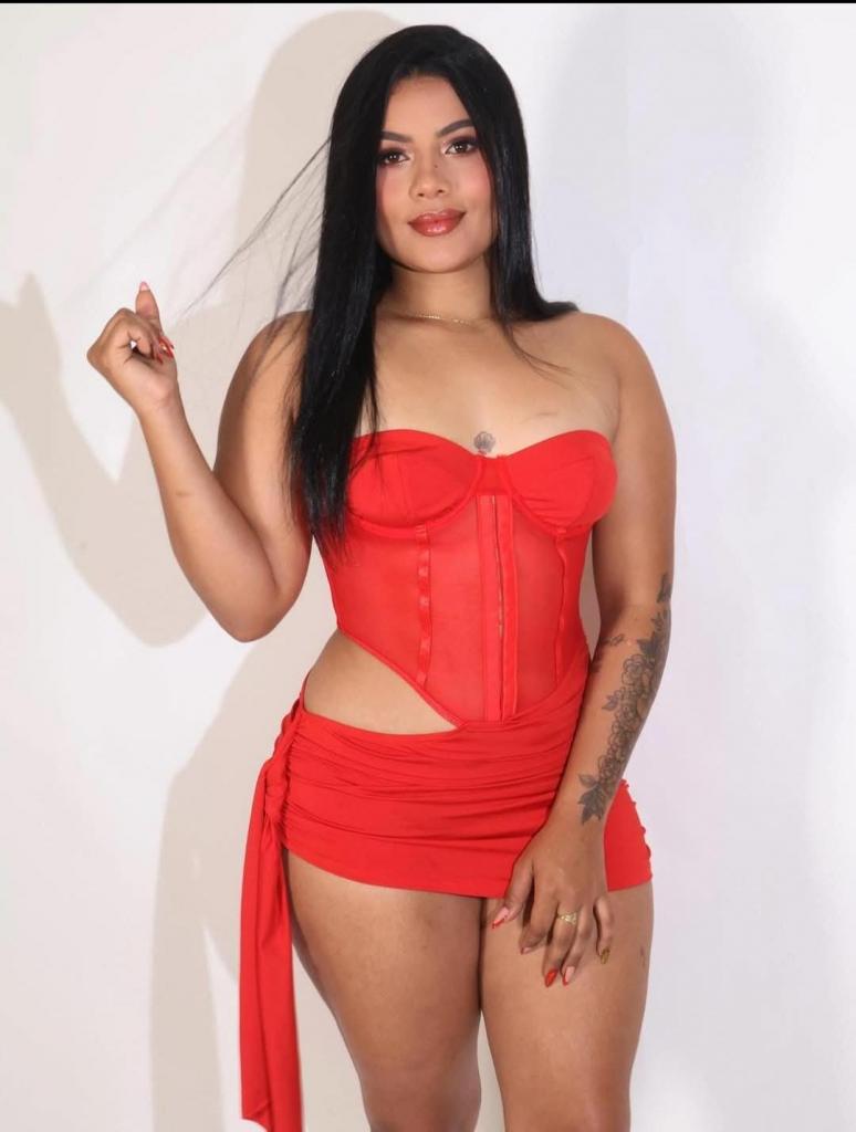 631453910: Chica busca chico en Córdoba