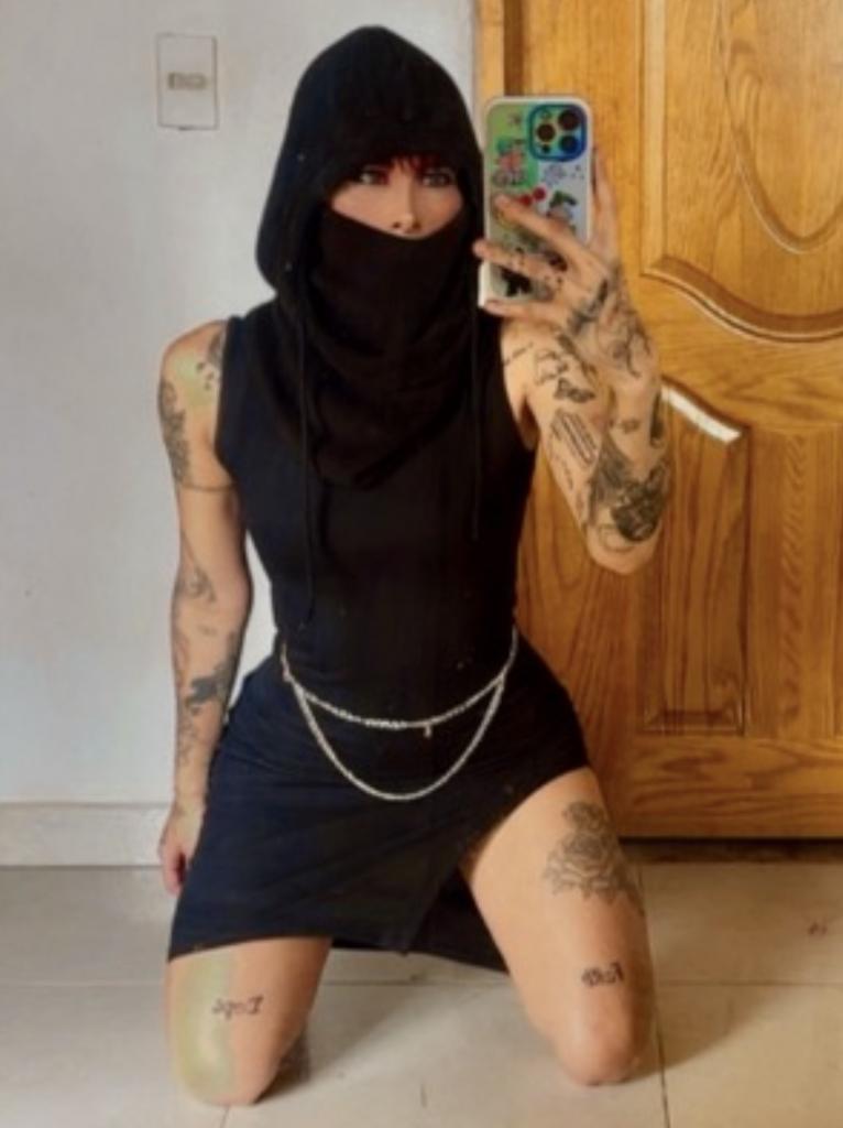 Chica busca chico en Huelva: 