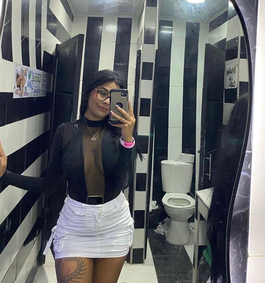642449172: Chica busca chico en Pontevedra