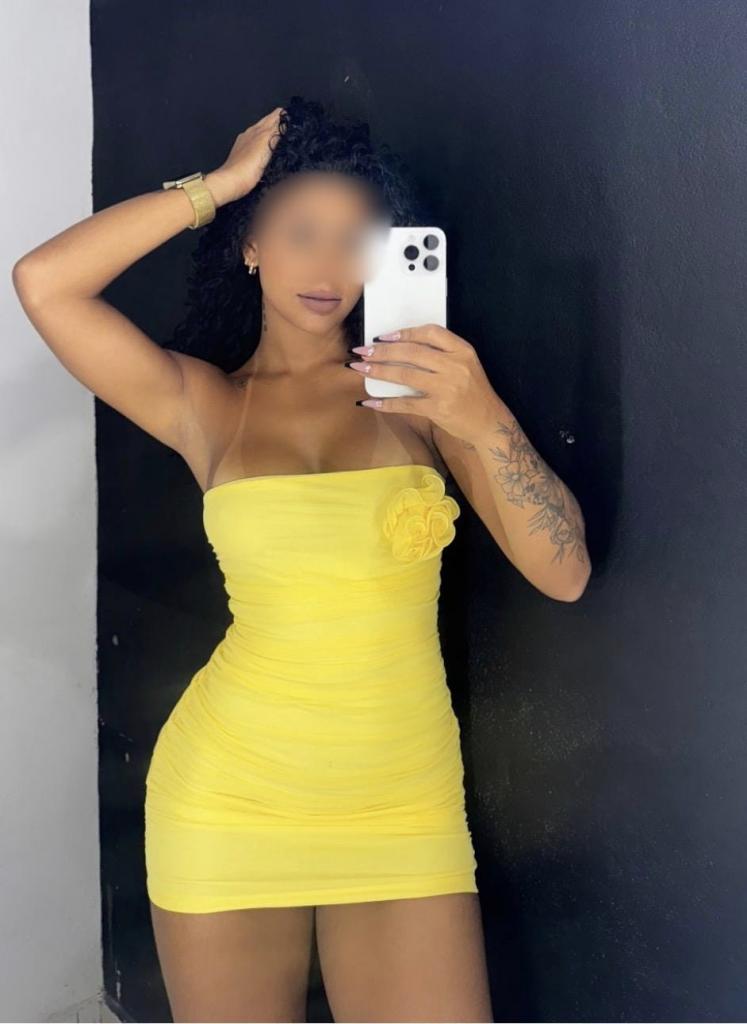 Chica busca chico en Sevilla: 