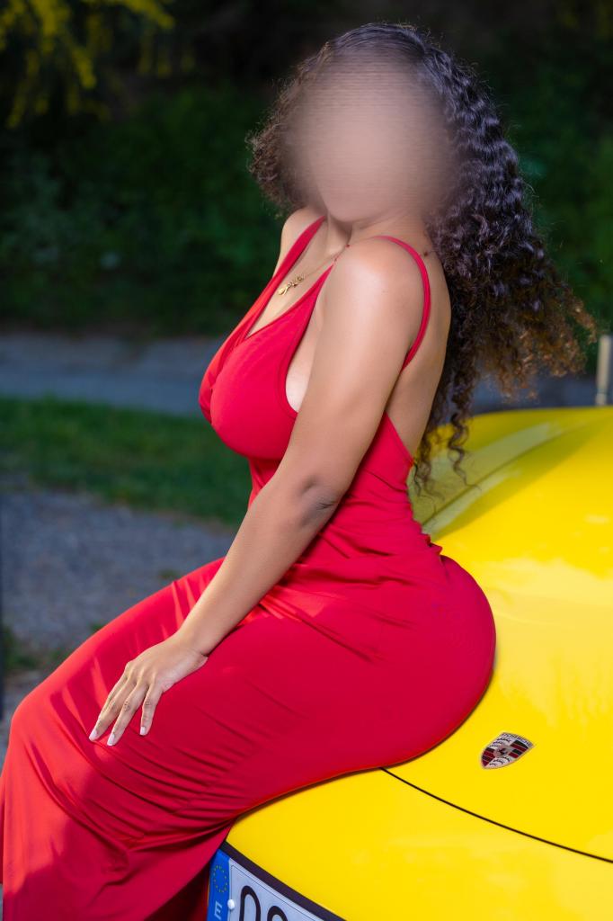 Chica busca chico en Zaragoza: 