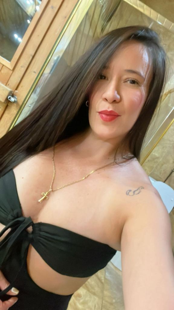 Chica busca chico en Granada: 