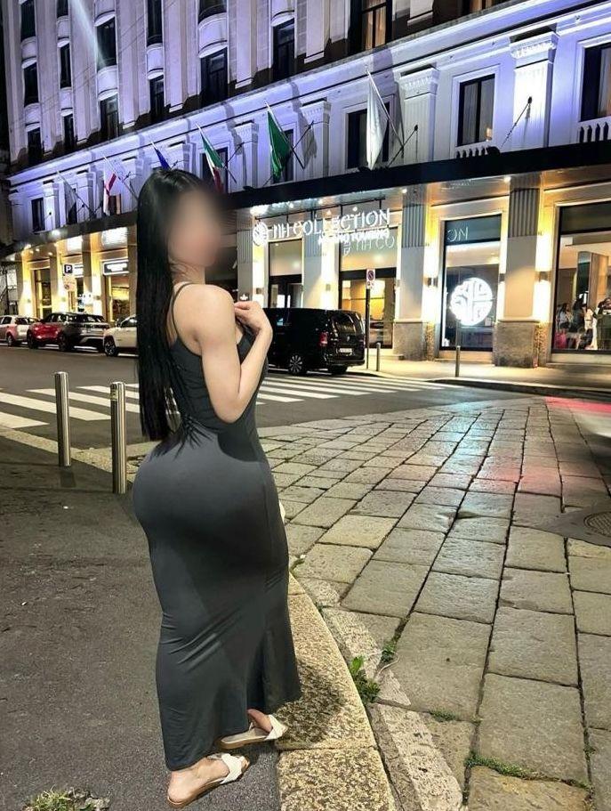 Chica busca chico en Sevilla: 