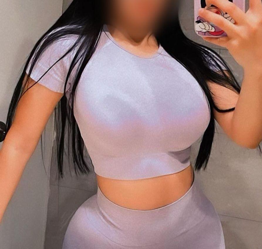 Chica busca chico en Sevilla: 