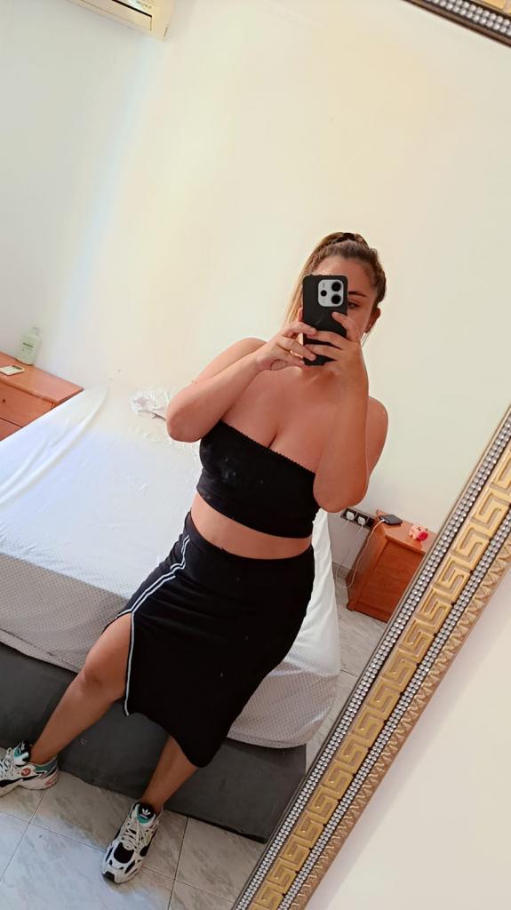 Chica busca chico en Murcia: 