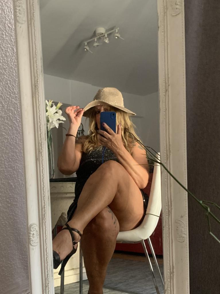 Chica busca chico en Mallorca: 
