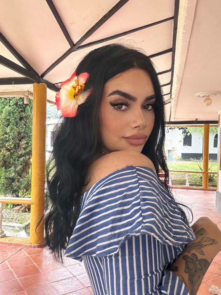 Chica busca chico en Tenerife: 