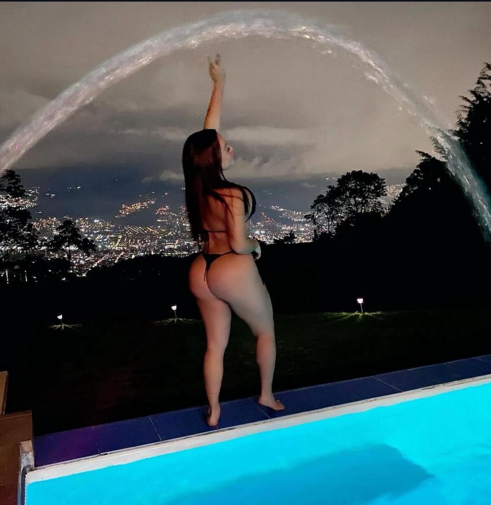 614964147: Chica busca chico en Tenerife