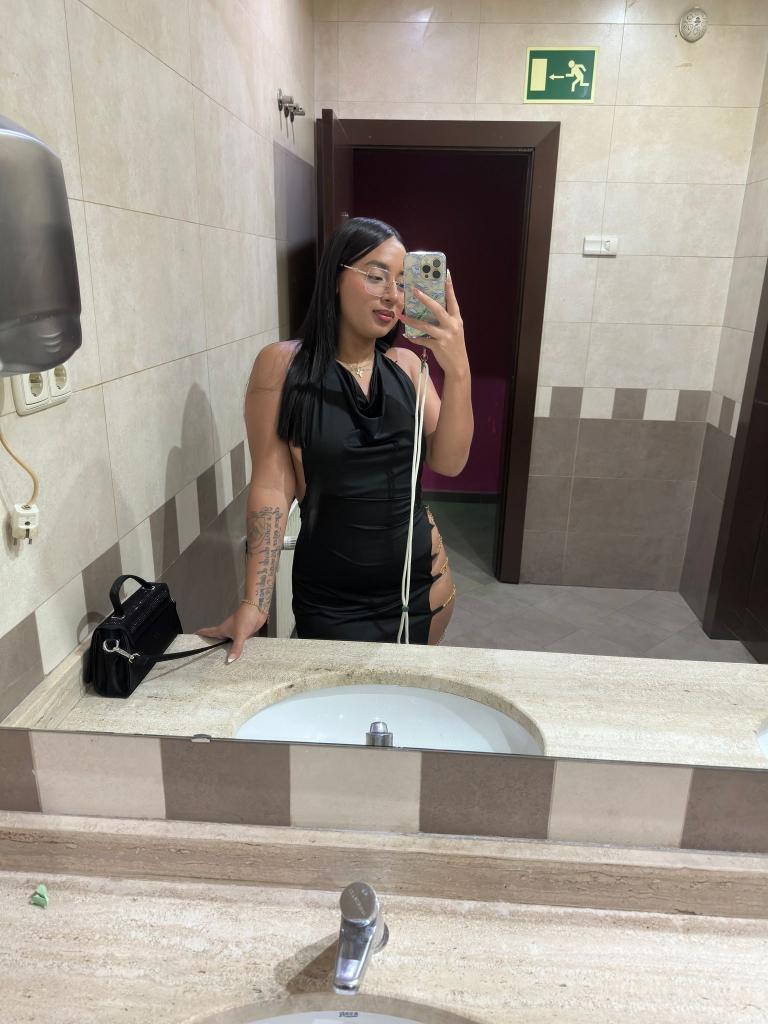 Chica busca chico en La Coruña: 