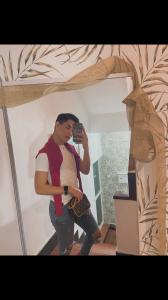 614877610: Chico busca chica en Valencia