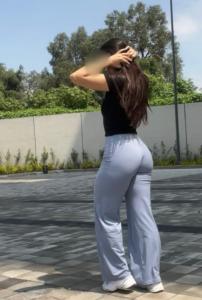 624558635: Chica busca chico en Sevilla