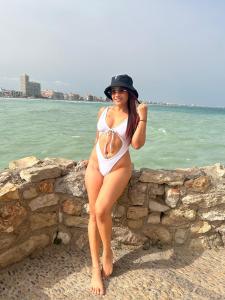 604191568: Chica busca chico en Barcelona