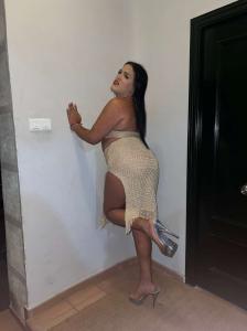 631906862: Chica busca chico en Barcelona