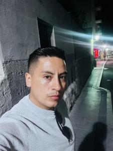 610112180: Chico busca chica en Madrid