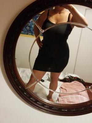 614728129: Chica busca chico en La Coruña