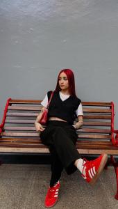697748773: Chica busca chico en Murcia