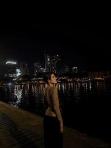 607157425: Chico busca chica en La Coruña