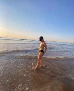 614877610: Chico busca chica en Valencia