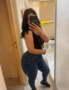 678029771: Chica busca chico en Barcelona