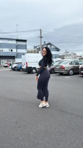 613845000: Chica busca chico en Pontevedra