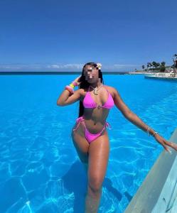 671415901: Chica busca chico en Córdoba